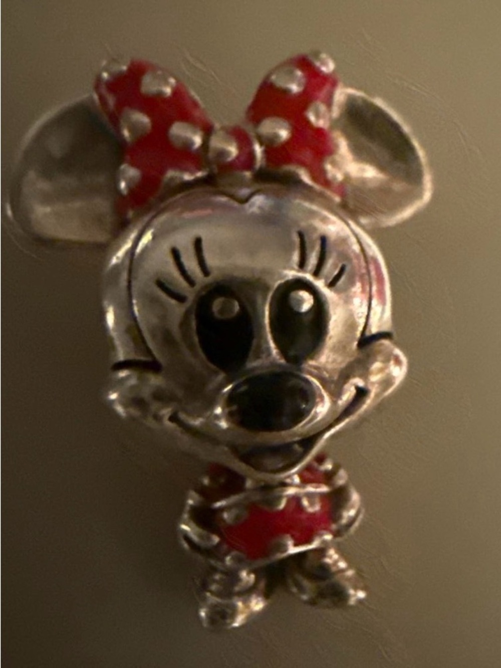 Minnie Mouse Red Bow Silver Charm Pandora